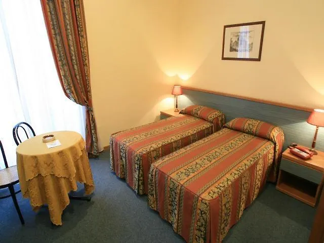 Hotel Stella Rome 3*,